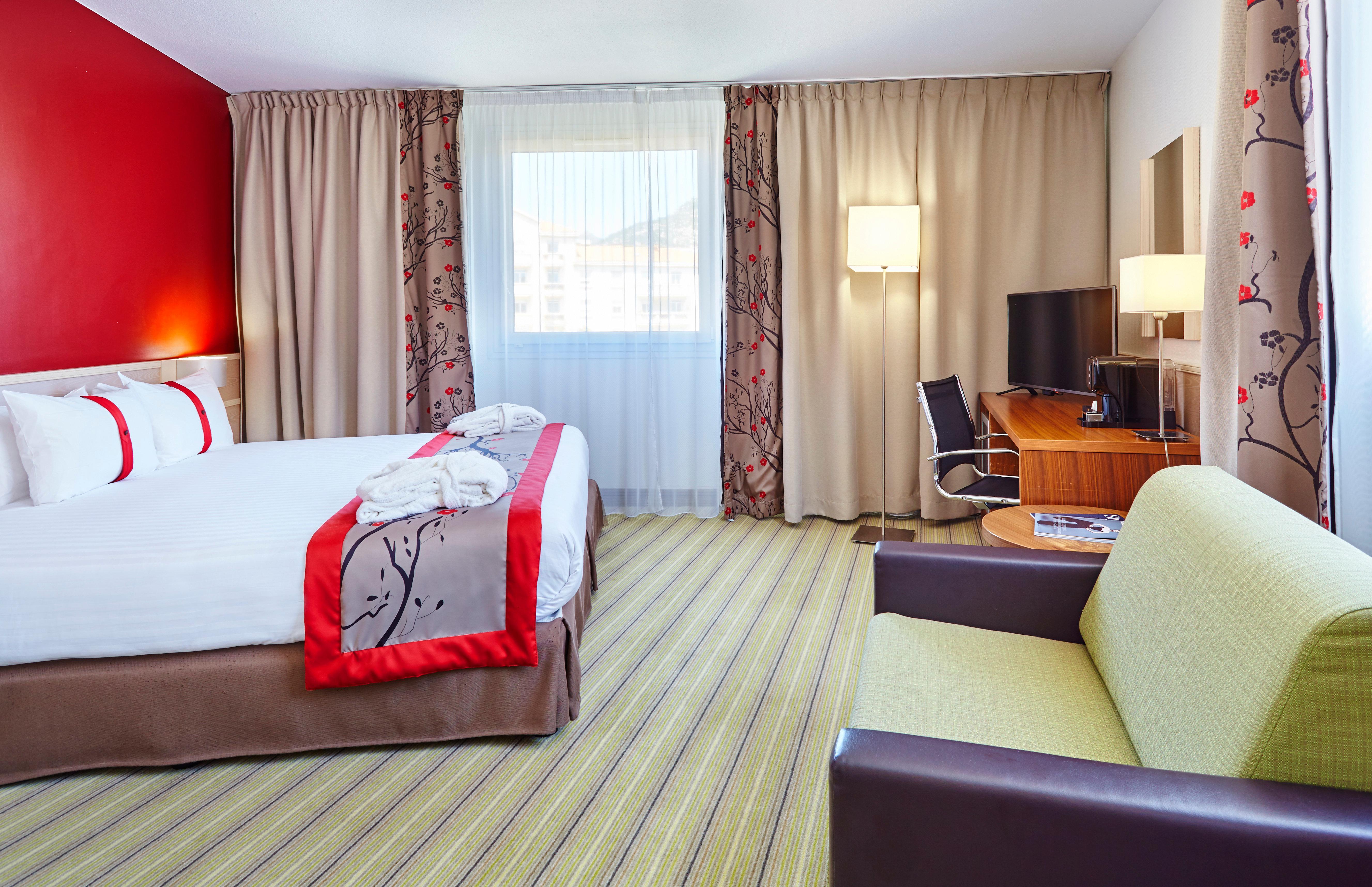 Holiday Inn Toulon City Centre By Ihg Exterior foto