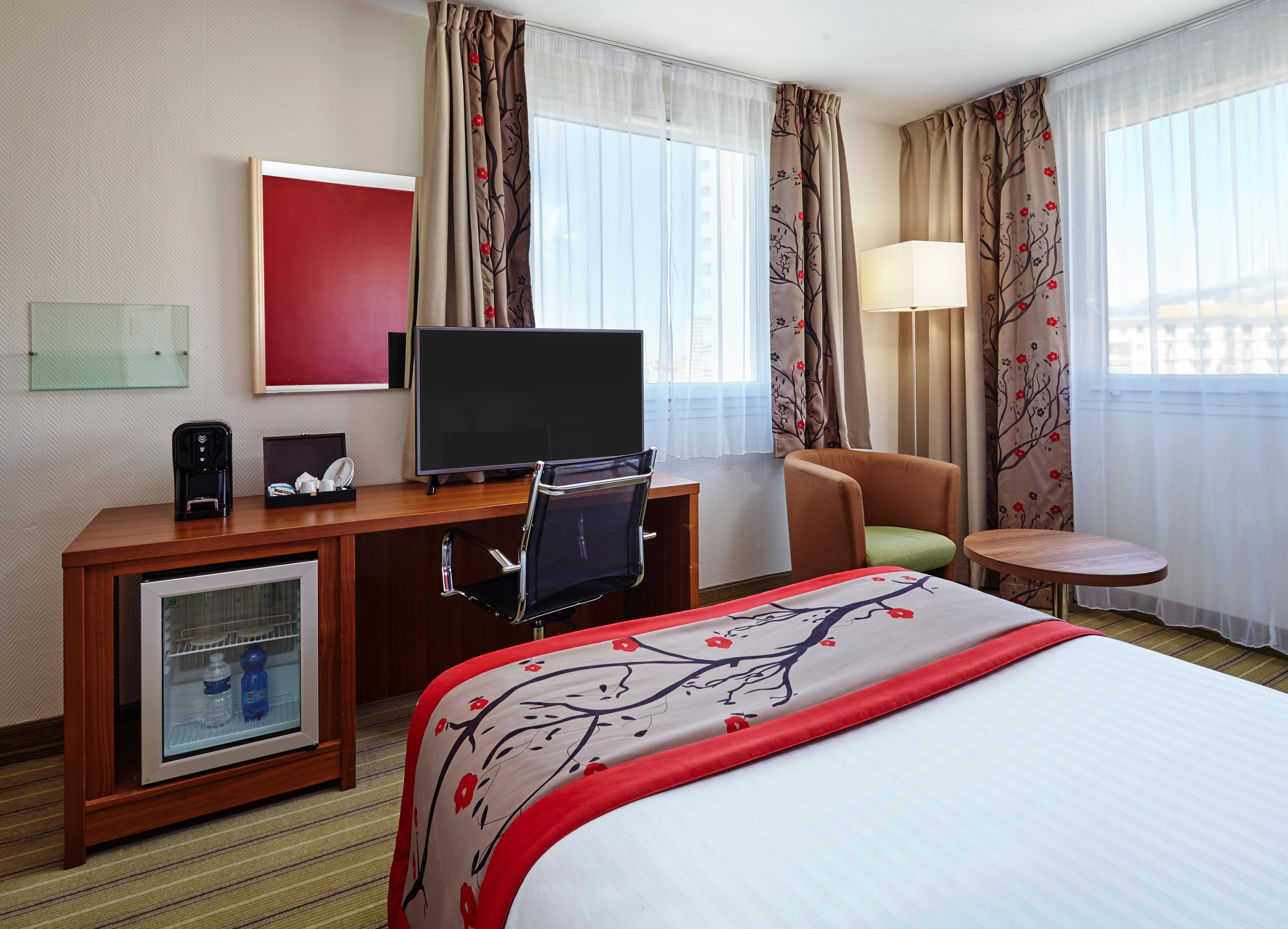 Holiday Inn Toulon City Centre By Ihg Exterior foto