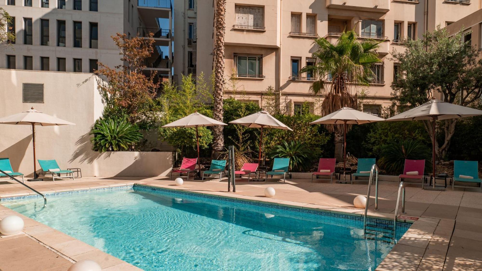 Holiday Inn Toulon City Centre By Ihg Exterior foto